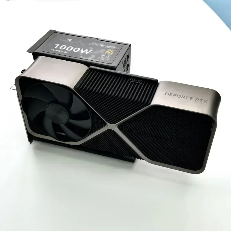 UT4G External Graphics Card US - Gpu External Dock Egpu Thunderbolt 4 评论和价格